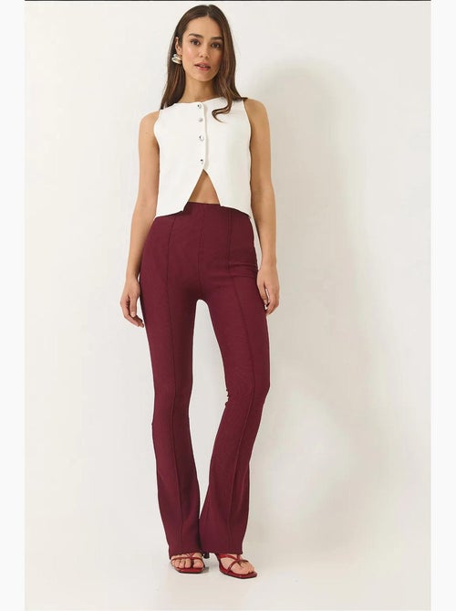 Calça legging cintura alta flare canelada lucci - Kiabi Calça legging cintura alta flare canelada lucci - Kiabi
