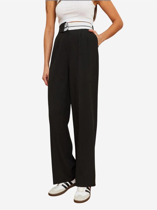 Calça palazzo com perna larga e cintura assimétrica e botões lucci - Kiabi Calça palazzo com perna larga e cintura assimétrica e botões lucci - Kiabi