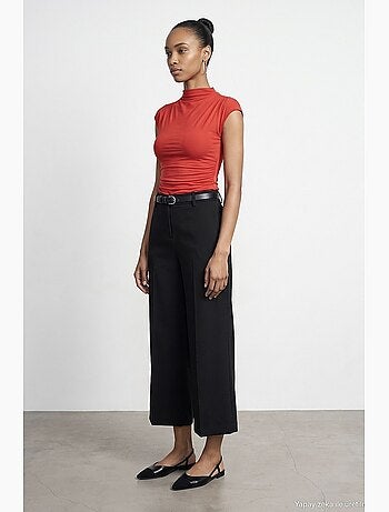 Calça reta feminina dilvin