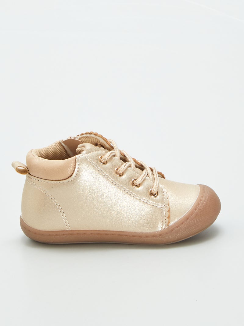 Calçado primeiros passinhos dourados AMARELO - Kiabi