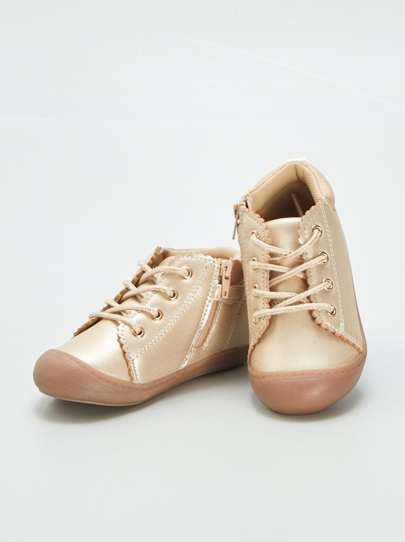 Calçado primeiros passinhos dourados AMARELO - Kiabi