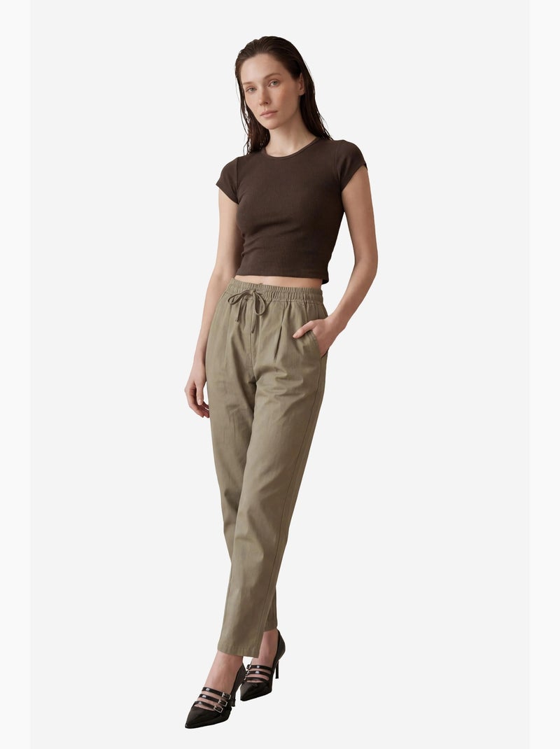 Calças até ao tornozelo com cintura de cordão e bolso my fashion Cáqui - Kiabi