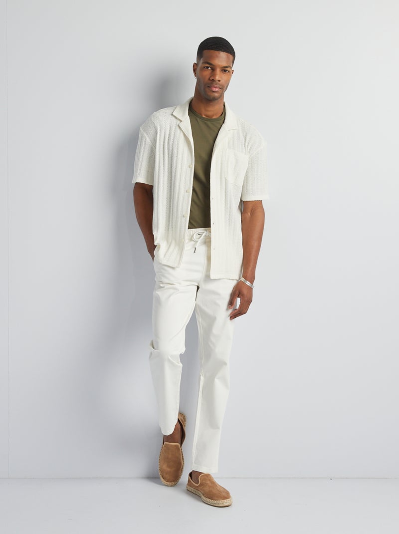 Calças chino com cintura elástica Branco - Kiabi