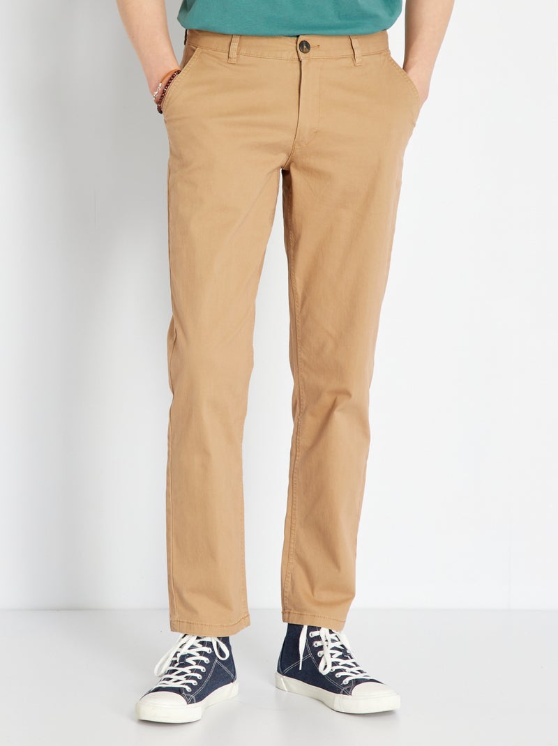 Calças chino de algodão elástico L34 BEGE - Kiabi