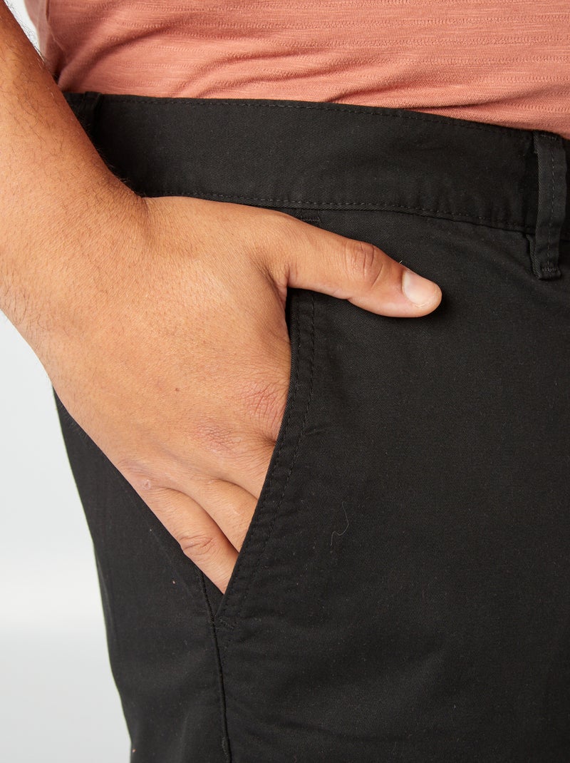 Calças chino de corte direito - L30 Preto - Kiabi