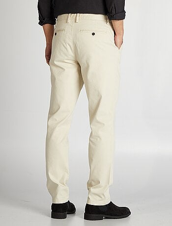 Calças chino de sarja com corte slim