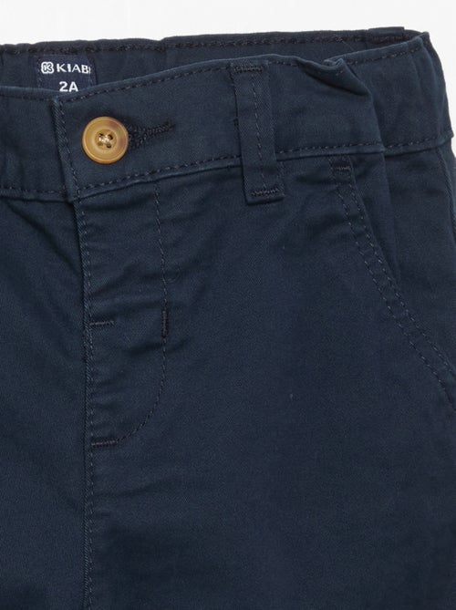 Calças chino direitas em algodão stretch - Kiabi Calças chino direitas em algodão stretch - Kiabi