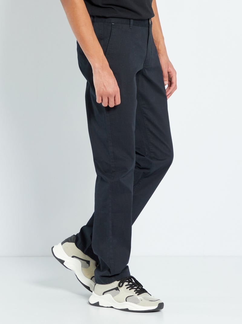 Calças chino L38 +1m95 PRETO - Kiabi