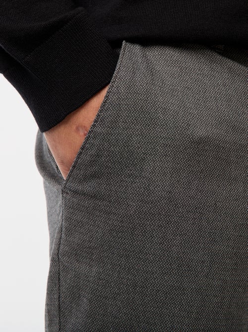 Calças chino lisas em algodão stretch - Kiabi