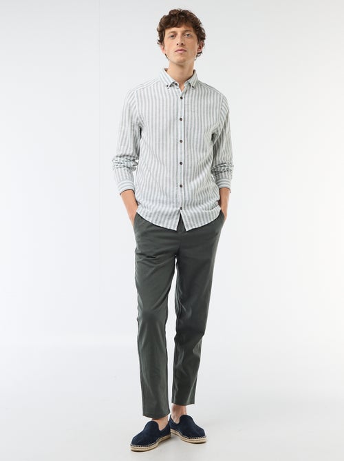 Calças chino regular em linho misto - Kiabi Calças chino regular em linho misto - Kiabi