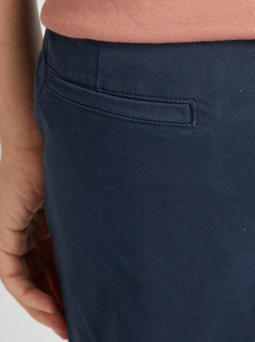 Calças chino regulares - Kiabi