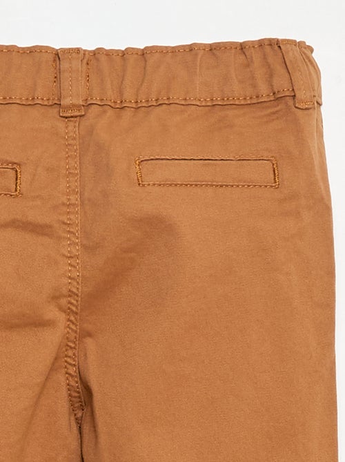 Calças chino retas em algodão stretch - Kiabi