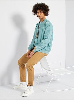 Calças chino skinny com cinto - Kiabi