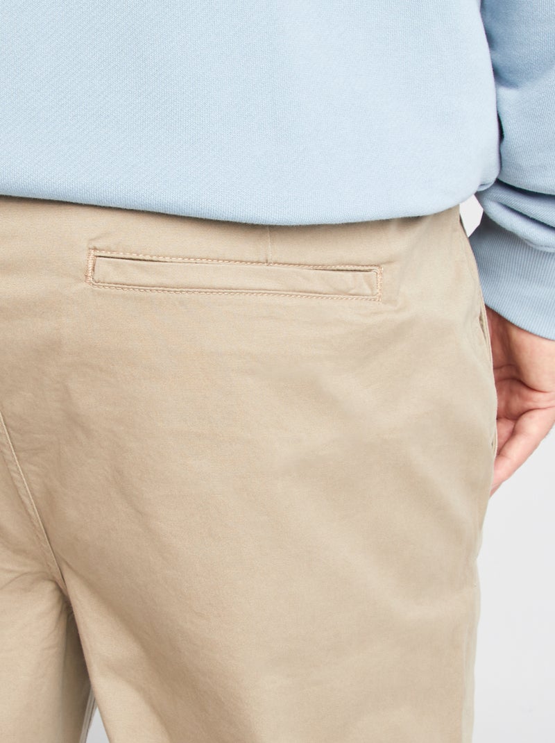 Calças chino slim  - L32 CASTANHO - Kiabi
