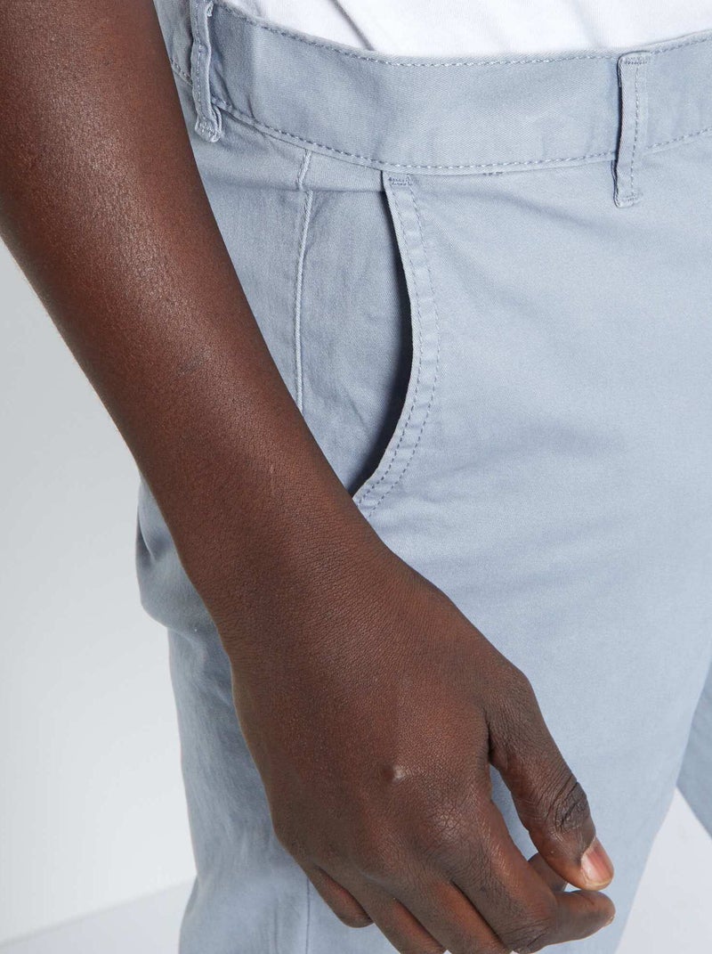 Calças chino slim AZUL - Kiabi