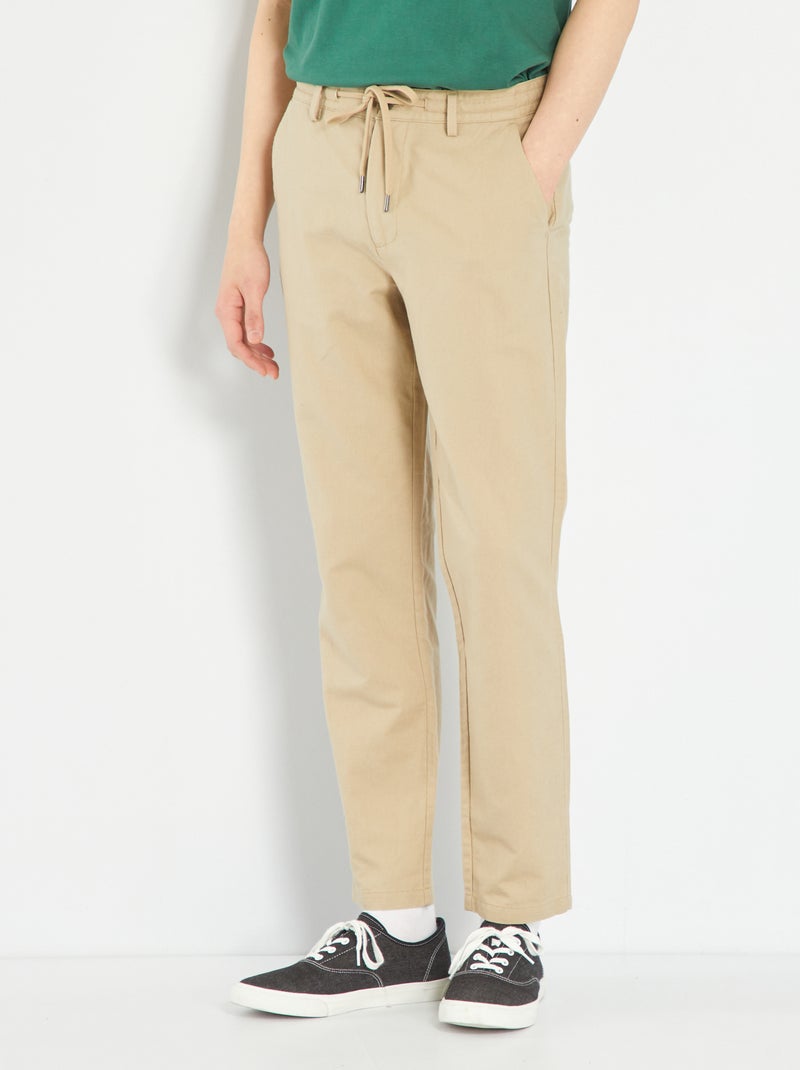 Calças chino slim BEGE - Kiabi