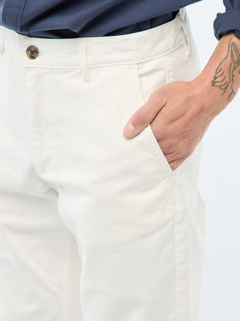 Calças chino slim Branco - Kiabi