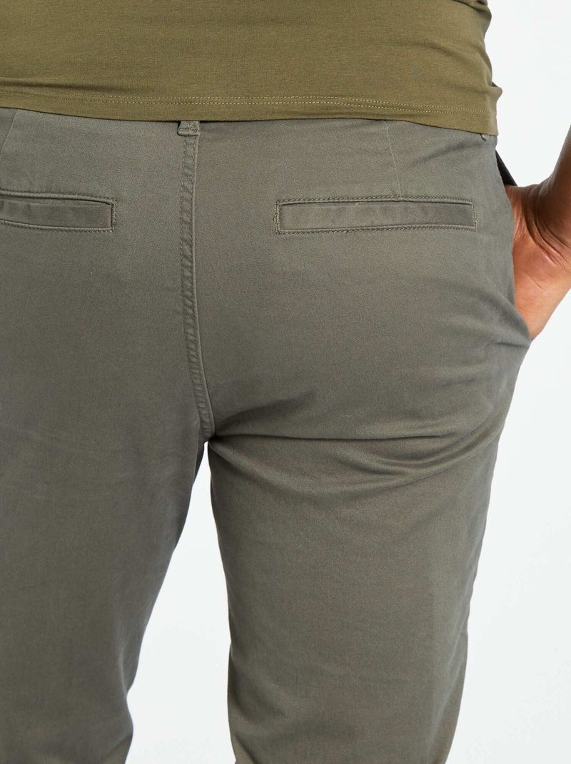 Calças chino slim CAQUI - Kiabi