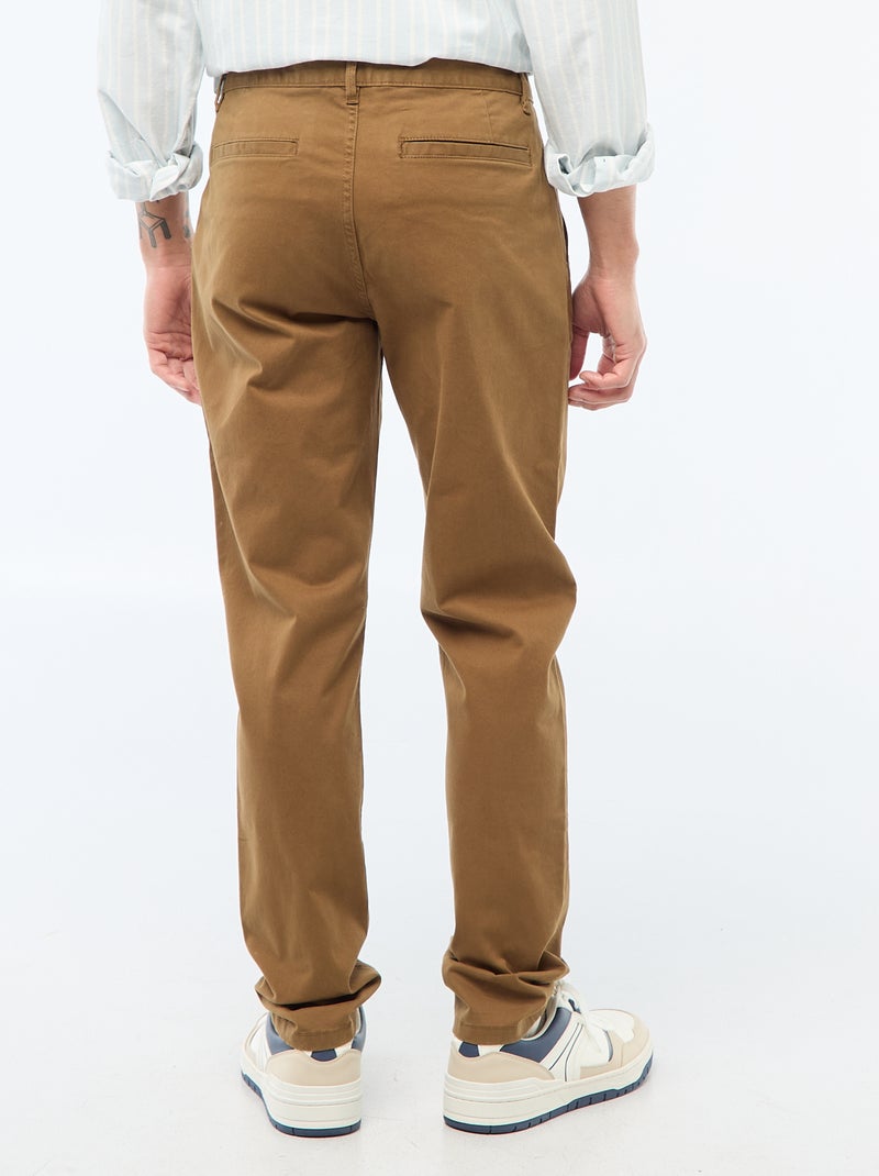 Calças chino slim Castanho - Kiabi