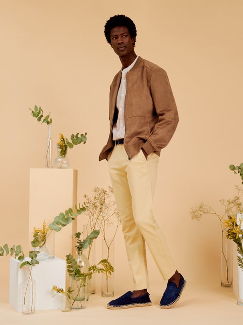 Calças chino slim com cânhamo - Kiabi