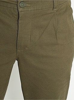 Calças chino slim com pinças - Kiabi