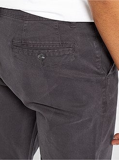 Calças chino slim deslavadas - Kiabi