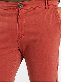 Calças chino slim deslavadas - Kiabi