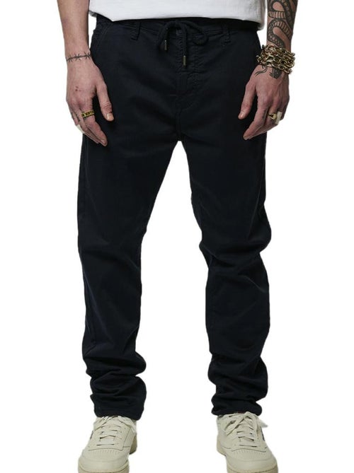 Calças chino slim pretas irwix kaporal para homem - Kiabi Calças chino slim pretas irwix kaporal para homem - Kiabi