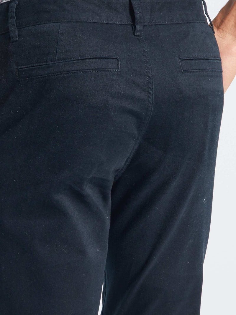 Calças chino slim Preto - Kiabi