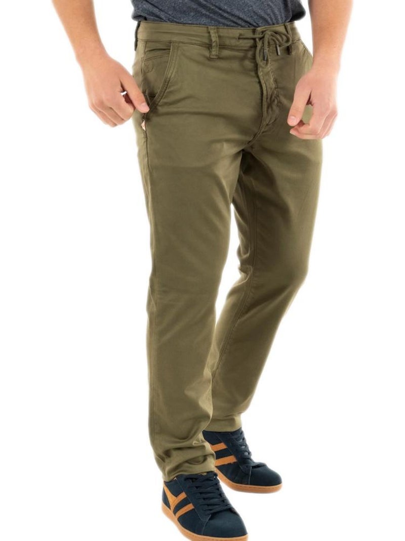 Calças Chino Verdes para Homem Kaporal Irwix Verde - Kiabi