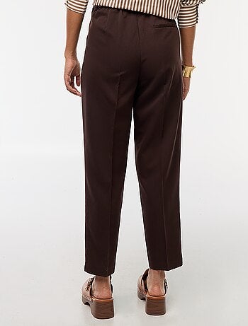 Calças cigarete lisas com 2 bolsos