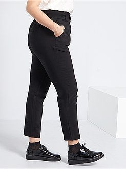 Calças city com cinto - Kiabi