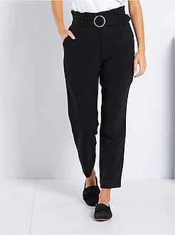 Calças city com cinto - Kiabi