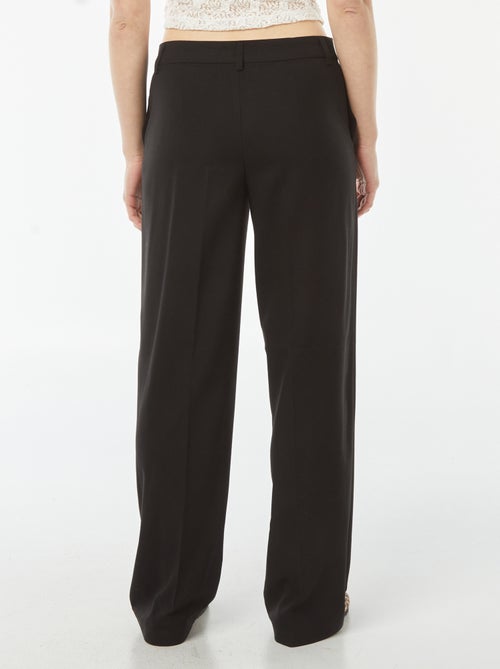 Calças city largas com pinças - Kiabi