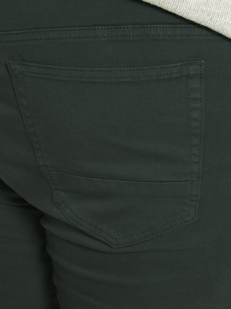 Calças com 5 bolsos fitted L34 CAQUI - Kiabi