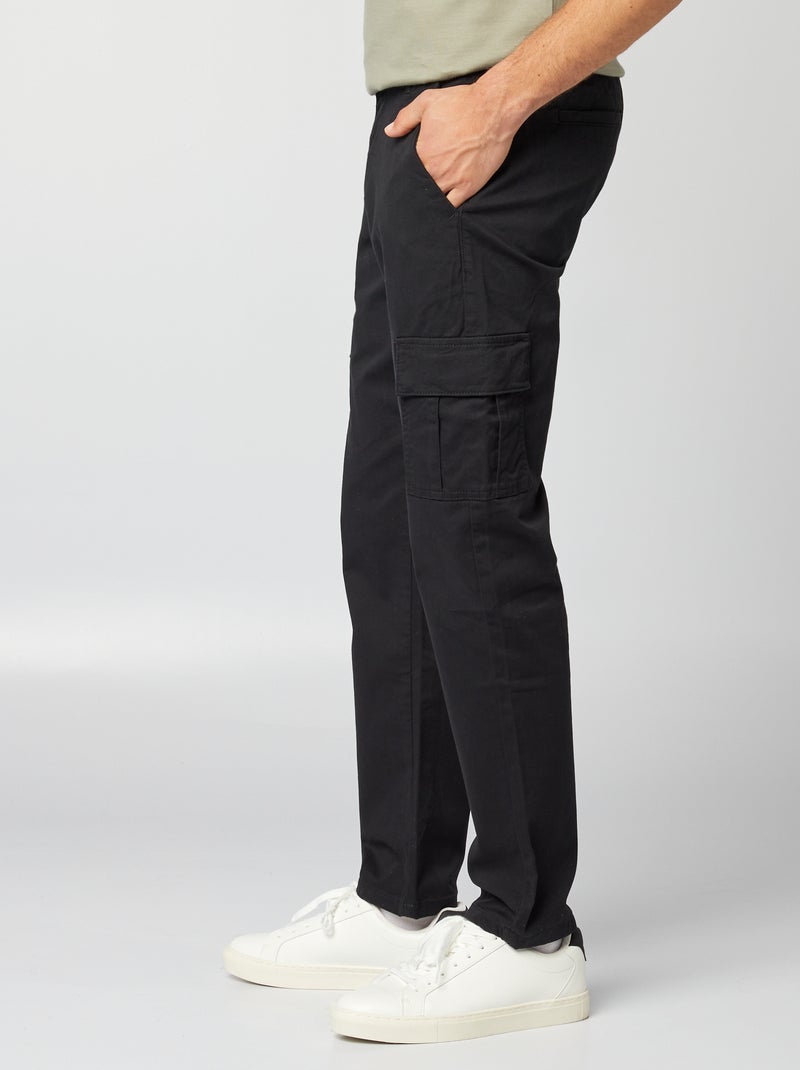 Calças com bolsos Preto - Kiabi