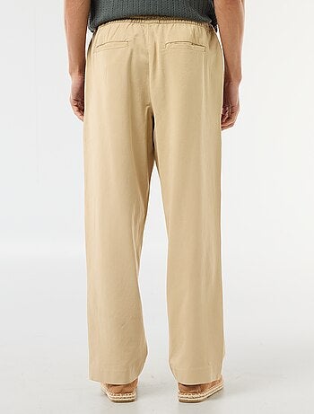 Calças com cintura elástica