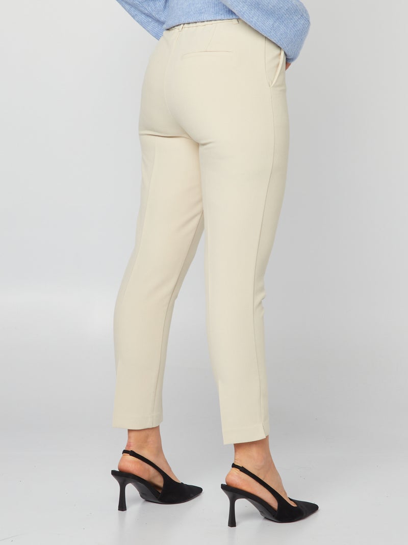 Calças com corte cigarro BEIGE - Kiabi