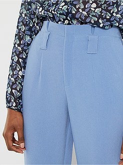 Calças com pinças - Kiabi