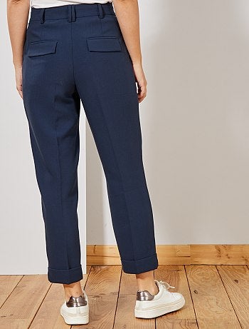 Calças com pinças e corte cenoura - Kiabi