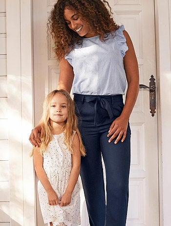 Calças com pinças em lyocell - Kiabi