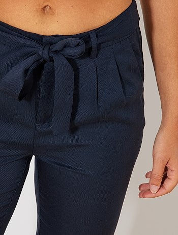 Calças com pinças em lyocell - Kiabi