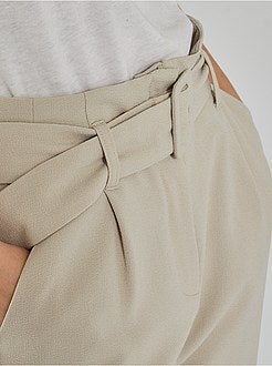 Calças com pinças 'JDY' - Kiabi