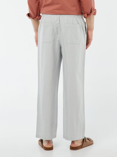 Calças com vários bolsos - Kiabi