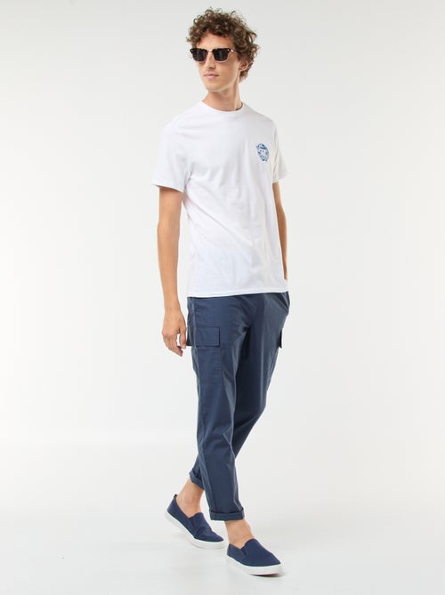 Calças com vários bolsos com cinto elástico + atilhos - Kiabi