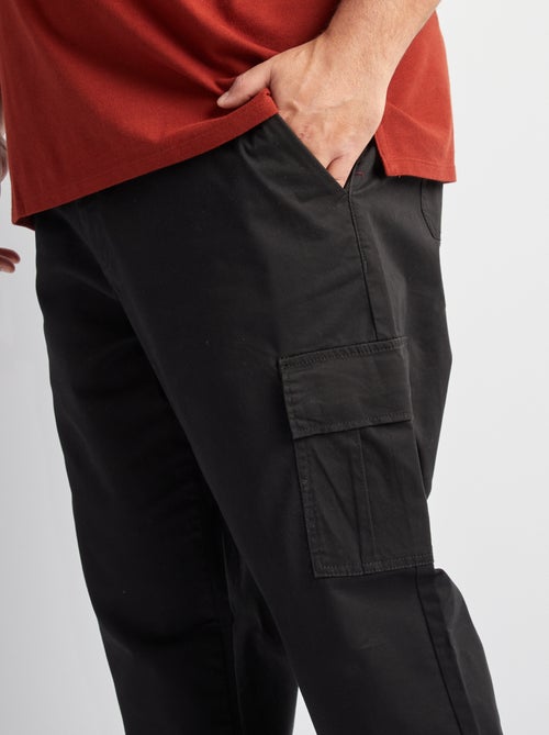 Calças com vários bolsos lisas - Kiabi