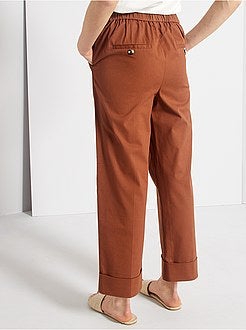 Calças curtas com dobras - Kiabi