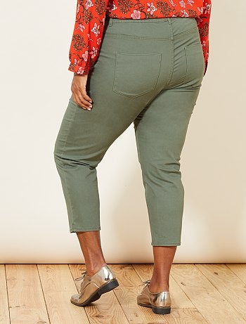 Calças curtas slim com 4 botões - Kiabi