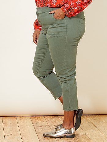 Calças curtas slim com 4 botões - Kiabi