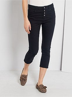 Calças curtas slim de conceção ecológica com braguilha com botões - Kiabi